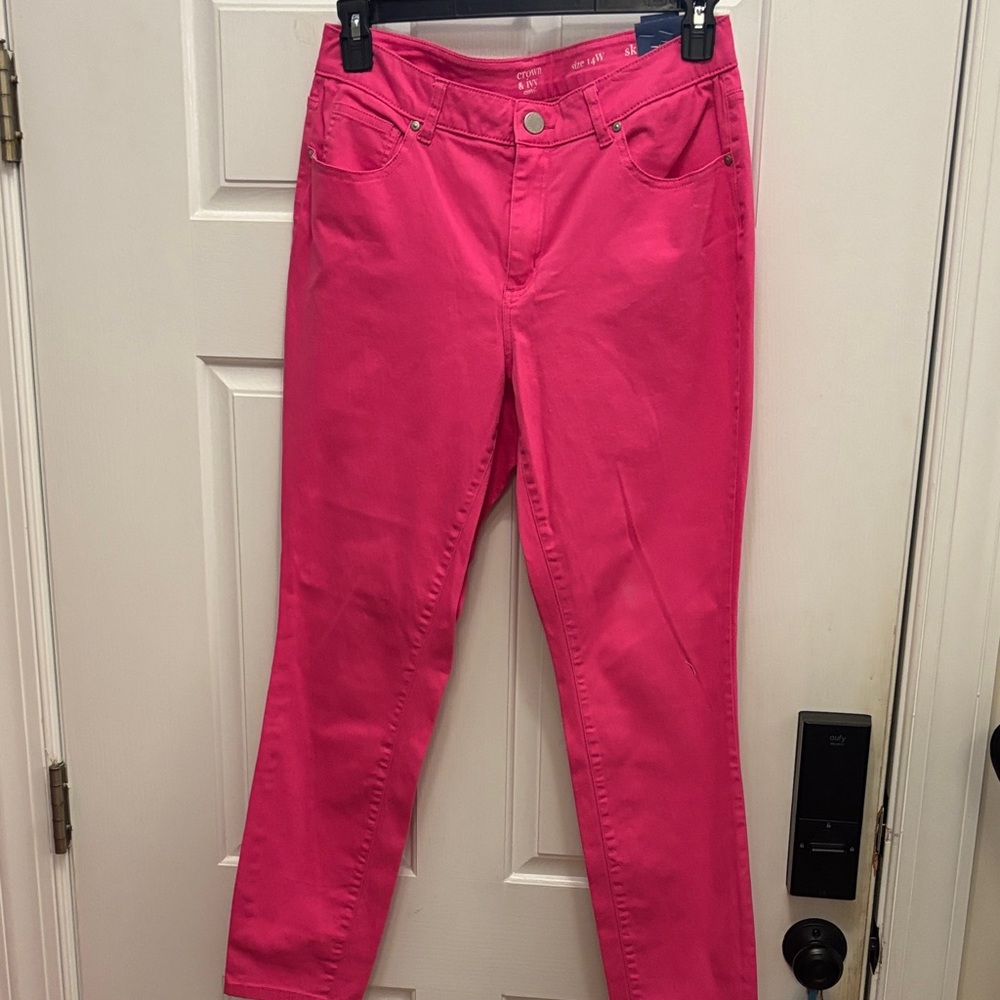 crown & ivy Hot Pink Skinny Jeans